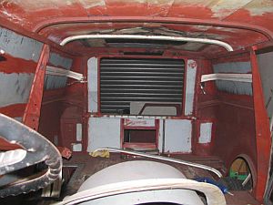 MID8 The inside of left rear side panel